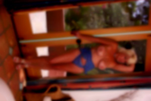 Suche dominanten, attraktiven Herrn